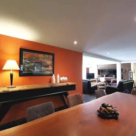 Confortable Avec Wi-fi, Parking Et Espace Bien-etre Inclus - Fr-1-582-485 Frühstückspension Saint-Privat-dʼAllier